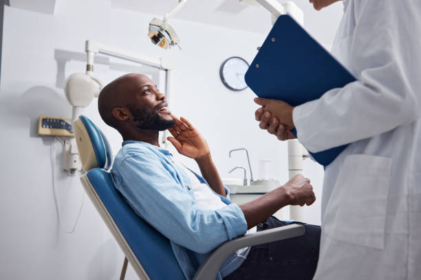 Best Weekend Emergency Dentist in Clinton, IA
