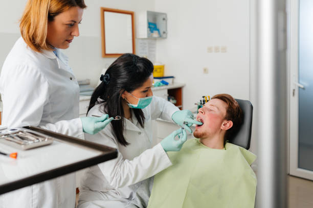 Best Walk-In Emergency Dentist in Clinton, IA